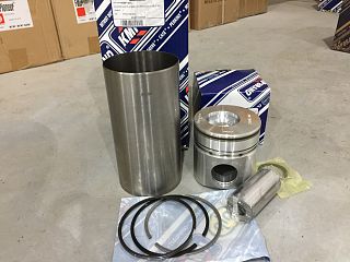LK-6738: Поршнекомплект SAA6D102E-2, ITR6735.31.2111, KMP1021
